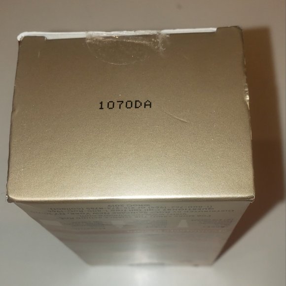 RoC Skincare Multi Correxion Revive + Glow Daily $40 - Picture 9 of 9